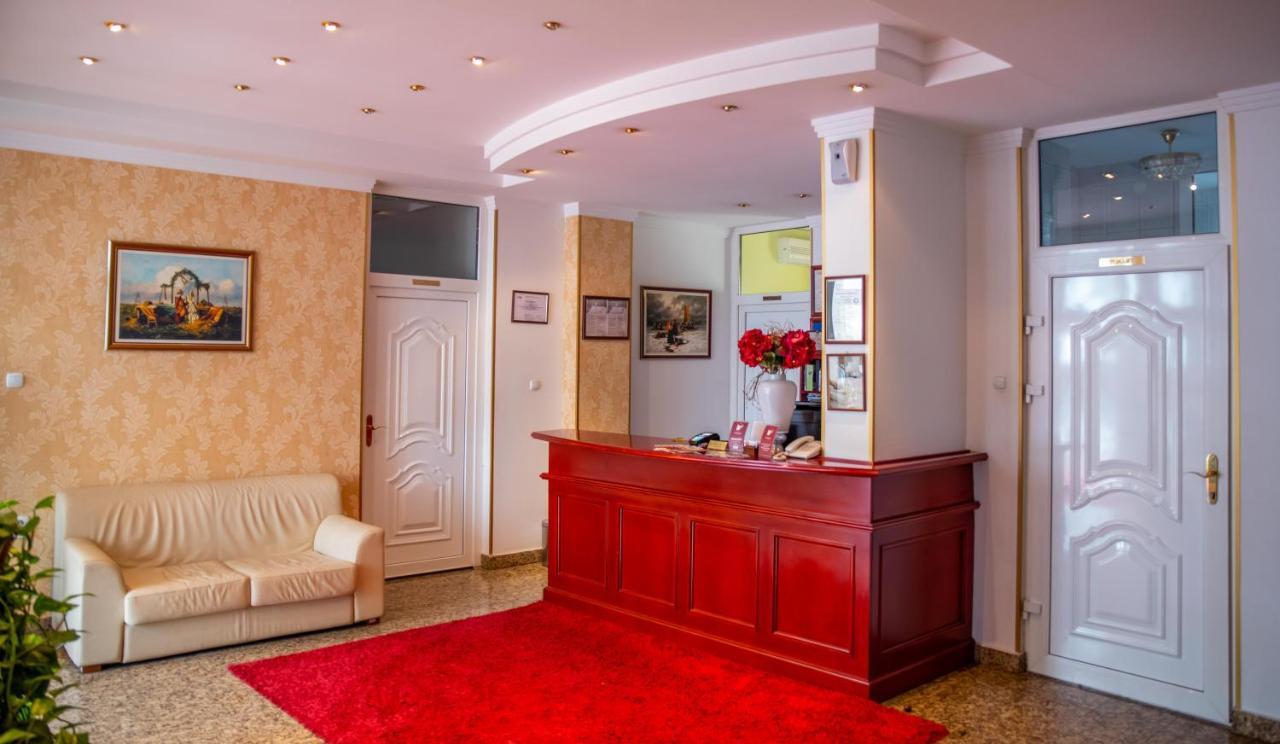 Hotel Integra Doboj Buitenkant foto