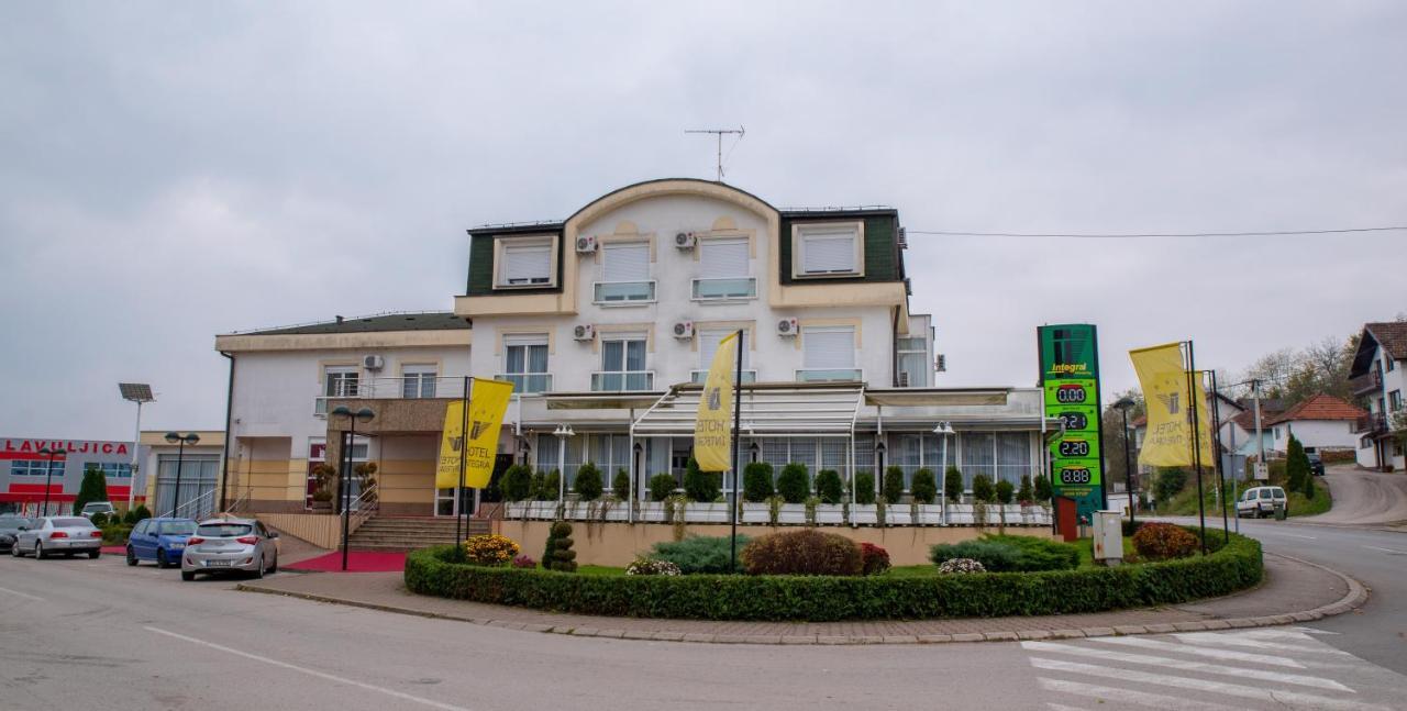 Hotel Integra Doboj Buitenkant foto